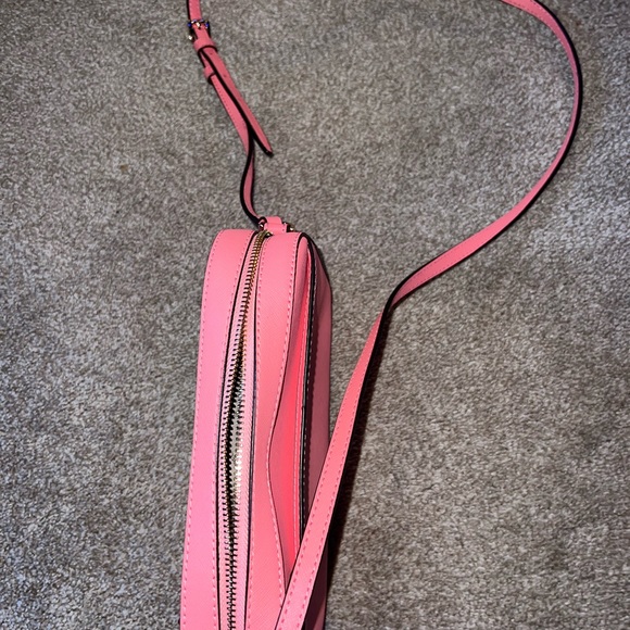 Coral Pink Michael Kors Satchel - Picture 4 of 15